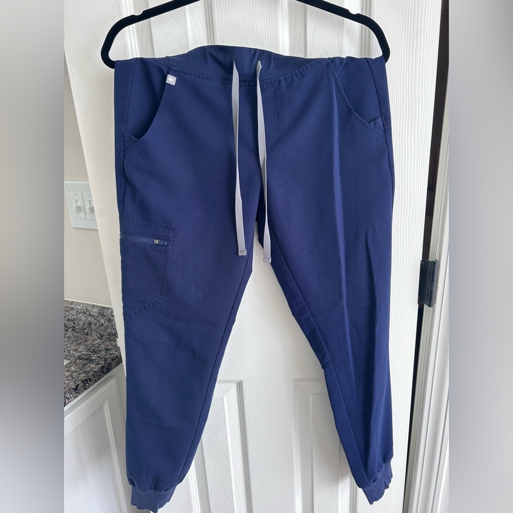 Figs Navy Joggers - Small